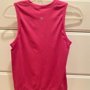 Swiftly Breathe Relaxed-Fit Muscle Tank Top - Sonic Pink
